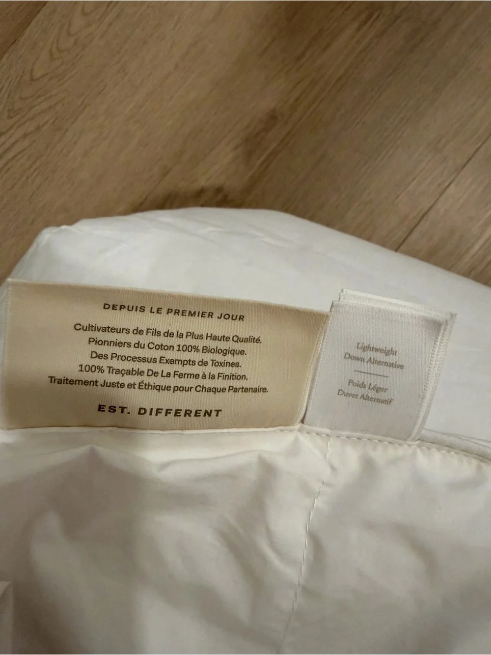 Boll & Branch down alternative duvet insert lightweight king/ california king